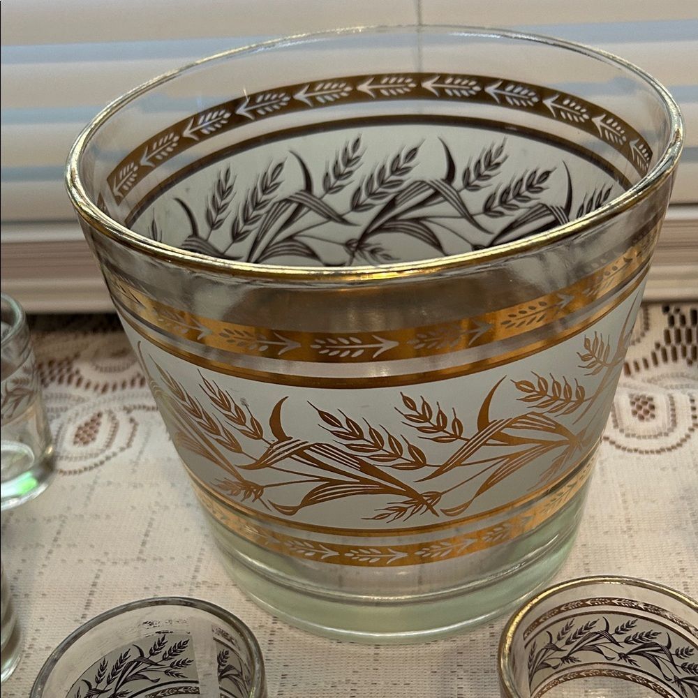 Jeanette Golden Harvest Ice Bucket and shot glass set Bucket H 5 x Di 6 in - Picture 2 of 10